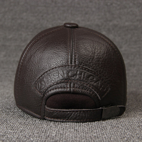 Monochrome cowhide hat