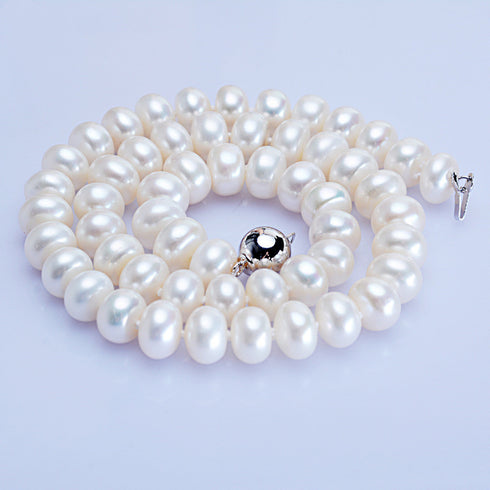 Dailan Freshwater Pearl Necklace