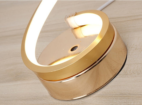Luxurious Curly Style Table lamp