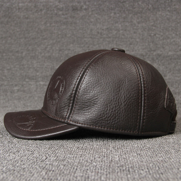 Monochrome cowhide hat